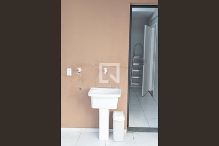 Apartamento à venda com 65m², 2 quartos e 1 vagaÁrea de Serviço