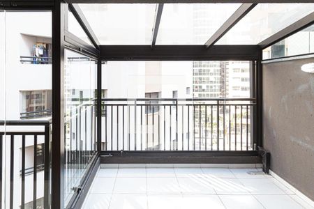 Apartamento à venda com 65m², 2 quartos e 1 vagaÁrea de Serviço