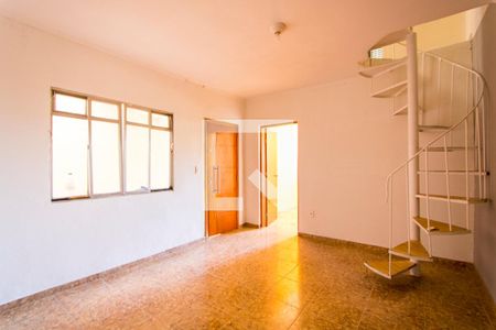 Sala de casa à venda com 3 quartos, 87m² em Vila Linda, Santo André
