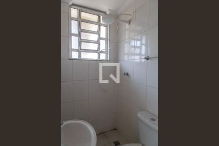 Banheiro de apartamento para alugar com 1 quarto, 32m² em Vila Prudente, São Paulo