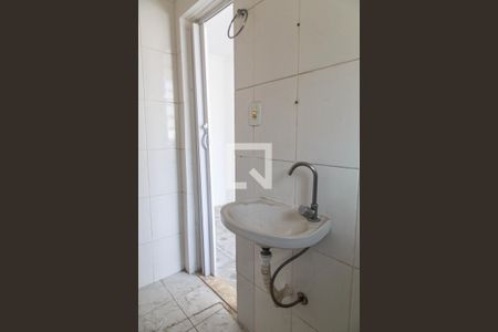 Banheiro de apartamento para alugar com 1 quarto, 32m² em Vila Prudente, São Paulo