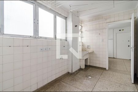 Apartamento à venda com 174m², 3 quartos e 1 vagaÁrea de serviço