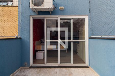 Casa para alugar com 168m², 6 quartos e 4 vagas Casa para alugar com 168m², 6 quartos e 4 vagasVaranda