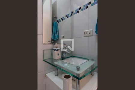 Casa para alugar com 168m², 6 quartos e 4 vagas Casa para alugar com 168m², 6 quartos e 4 vagasBanheiro