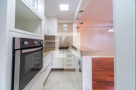 Apartamento à venda com 70m², 2 quartos e 2 vagasCozinha 