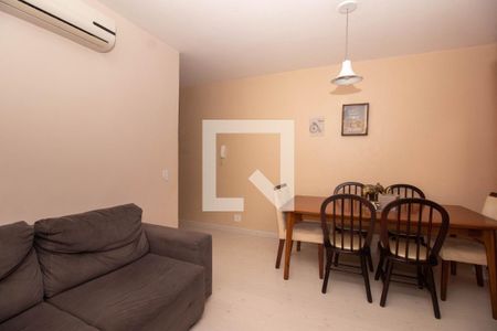 Sala de apartamento à venda com 2 quartos, 58m² em Morro Santana, Porto Alegre