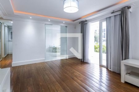 Casa à venda com 389m², 3 quartos e 4 vagasSuíte