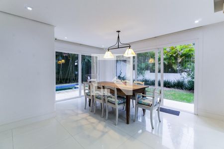 Casa à venda com 389m², 3 quartos e 4 vagasEspaço gourmet