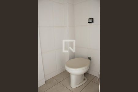 Apartamento para alugar com 76m², 2 quartos e 1 vagaBanheiro da Área de Serviço