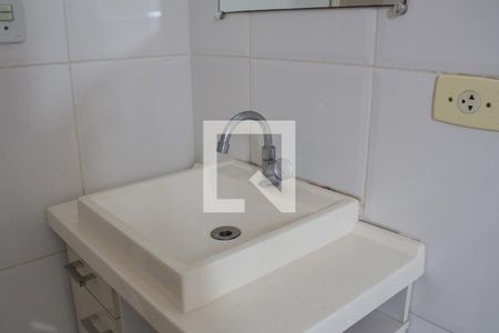 Apartamento para alugar com 76m², 2 quartos e 1 vagaBanheiro do Corredor
