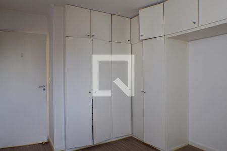 Apartamento para alugar com 76m², 2 quartos e 1 vagaQuarto 2