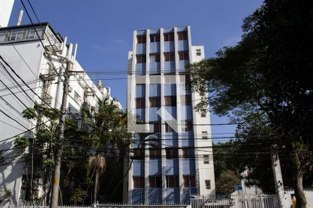 Apartamento para alugar com 76m², 2 quartos e 1 vagaFachada