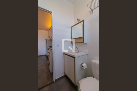 Studio para alugar com 38m², 1 quarto e sem vaga Studio para alugar com 38m², 1 quarto e sem vagaBanheiro