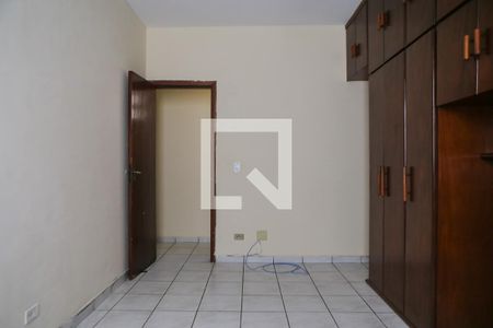 Casa para alugar com 170m², 3 quartos e 3 vagasSuíte