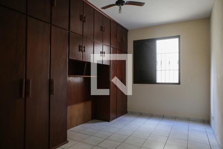 Casa para alugar com 170m², 3 quartos e 3 vagasSuíte