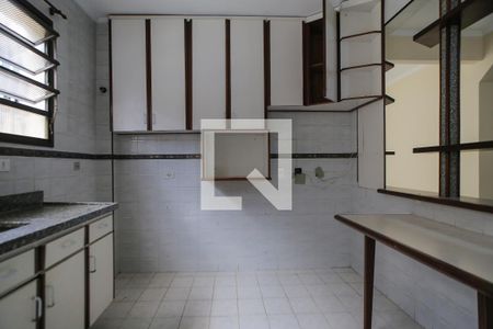 Casa para alugar com 170m², 3 quartos e 3 vagasCozinha