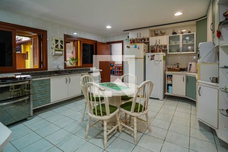 Casa à venda com 509m², 4 quartos e 5 vagasCozinha