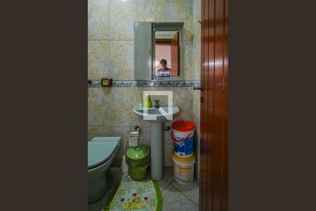 Casa à venda com 509m², 4 quartos e 5 vagasBanheiro  Salão de Festas
