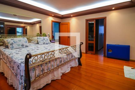 Casa à venda com 509m², 4 quartos e 5 vagasSuíte 1