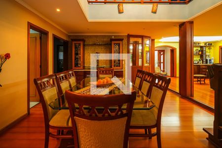 Casa à venda com 509m², 4 quartos e 5 vagasSala de Jantar