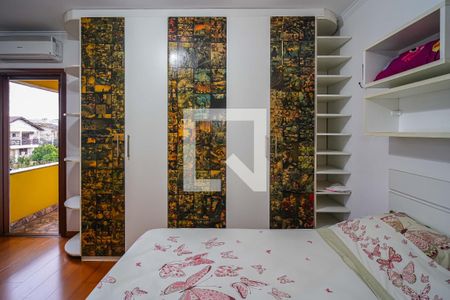 Casa à venda com 509m², 4 quartos e 5 vagasSuíte 2