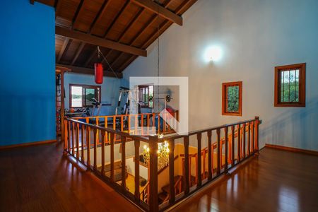 Casa à venda com 509m², 4 quartos e 5 vagasCorredor