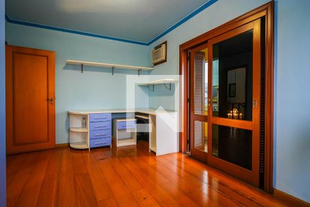 Casa à venda com 509m², 4 quartos e 5 vagasSuíte 3