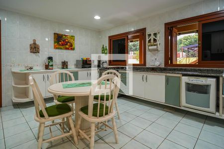 Casa à venda com 509m², 4 quartos e 5 vagasCozinha