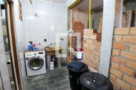 Casa à venda com 166m², 3 quartos e 2 vagasÁrea de Serviço