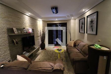 Sala de estar de casa à venda com 4 quartos, 166m² em Jardim City, Guarulhos