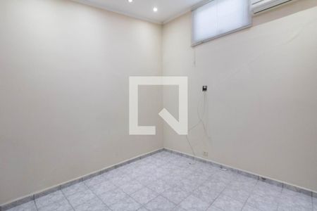 Quarto 1 de casa para alugar com 2 quartos, 115m² em Jardim Santa Cecília, Guarulhos