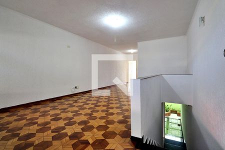 Sala de casa para alugar com 1 quarto, 158m² em Bangú, Santo André