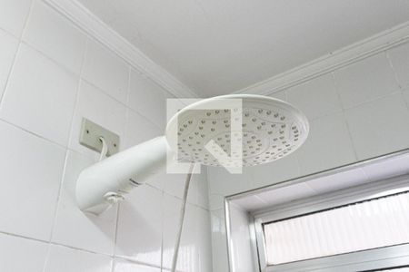 Casa à venda com 150m², 2 quartos e 1 vaga Casa à venda com 150m², 2 quartos e 1 vagaBanheiro de Serviço - Chuveiro