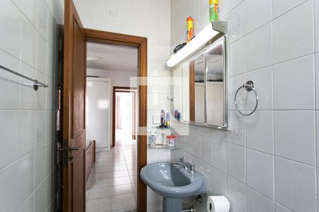 Casa à venda com 150m², 2 quartos e 1 vaga Casa à venda com 150m², 2 quartos e 1 vagaBanheiro da Suíte