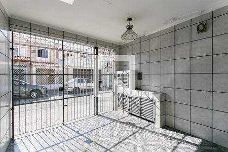 Casa à venda com 150m², 2 quartos e 1 vaga Casa à venda com 150m², 2 quartos e 1 vagaGaragem