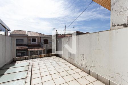 Casa à venda com 150m², 2 quartos e 1 vaga Casa à venda com 150m², 2 quartos e 1 vagaVaranda do Quarto