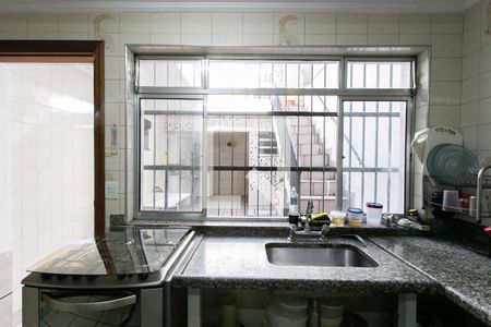 Casa à venda com 150m², 2 quartos e 1 vaga Casa à venda com 150m², 2 quartos e 1 vagaCozinha