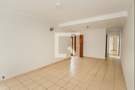 Sala de casa à venda com 3 quartos, 200m² em Parque São Domingos, São Paulo