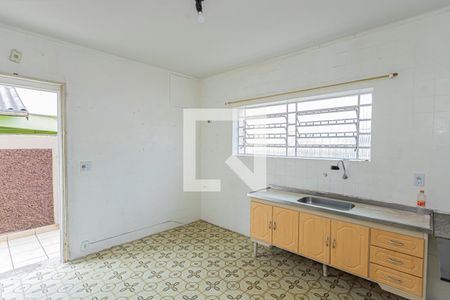 Casa à venda com 200m², 3 quartos e 2 vagas Casa à venda com 200m², 3 quartos e 2 vagasCozinha