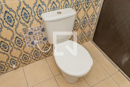 Casa à venda com 200m², 3 quartos e 2 vagas Casa à venda com 200m², 3 quartos e 2 vagasBanheiro suite