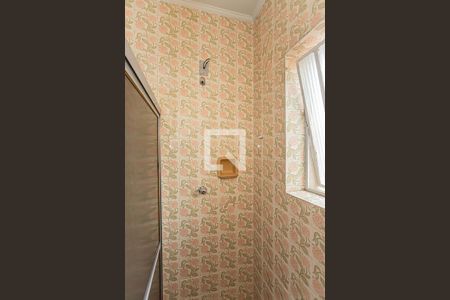 Casa à venda com 200m², 3 quartos e 2 vagas Casa à venda com 200m², 3 quartos e 2 vagasBanheiro Social