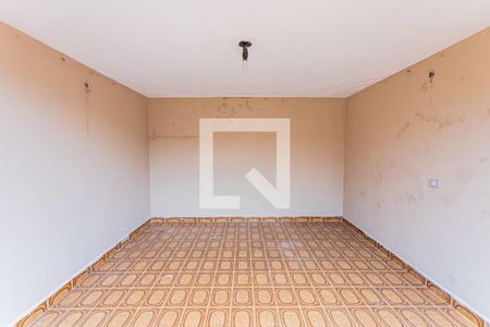 Casa à venda com 200m², 3 quartos e 2 vagas Casa à venda com 200m², 3 quartos e 2 vagasQuintal