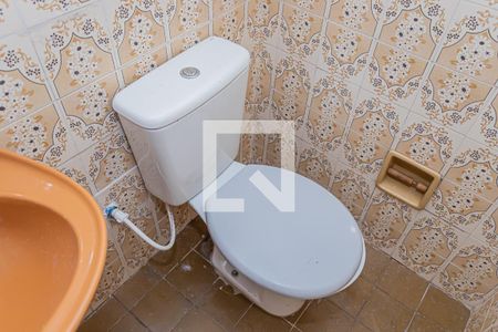 Casa à venda com 200m², 3 quartos e 2 vagas Casa à venda com 200m², 3 quartos e 2 vagasBanheiro de Serviço