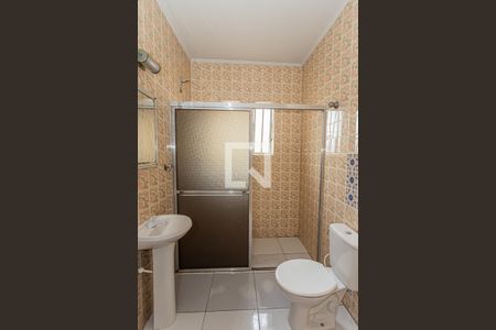 Casa à venda com 200m², 3 quartos e 2 vagas Casa à venda com 200m², 3 quartos e 2 vagasBanheiro Social