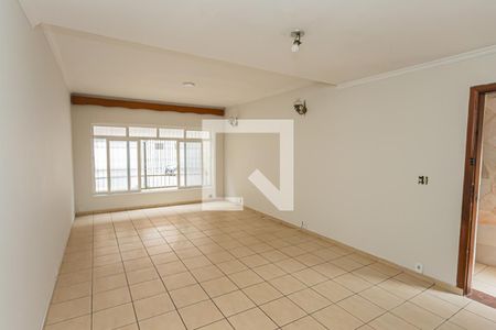 Sala de casa à venda com 3 quartos, 200m² em Parque São Domingos, São Paulo