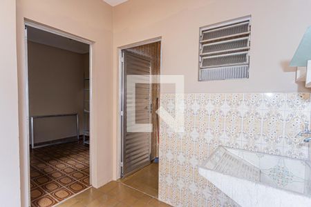 Casa à venda com 200m², 3 quartos e 2 vagas Casa à venda com 200m², 3 quartos e 2 vagasÁrea de Serviço