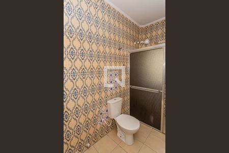 Casa à venda com 200m², 3 quartos e 2 vagas Casa à venda com 200m², 3 quartos e 2 vagasBanheiro suite