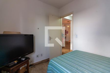 Apartamento à venda com 115m², 4 quartos e 1 vagaQuarto 2