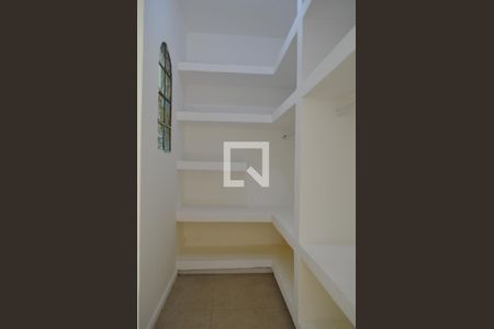 Casa para alugar com 105m², 3 quartos e 4 vagasCloset da Suíte
