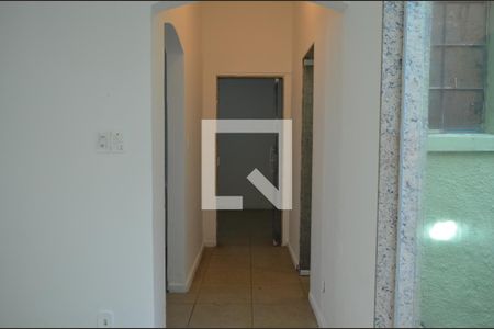 Casa para alugar com 105m², 3 quartos e 4 vagasCorredor